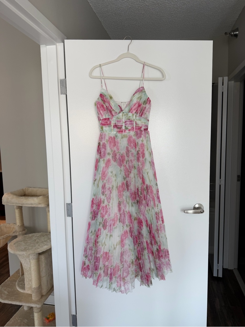 Aqua NWT Pink and Green Formal Dress
